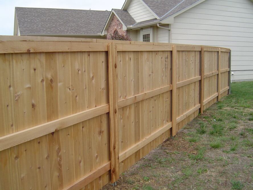 What is a Good Neighbor Fence? Reddi Fence