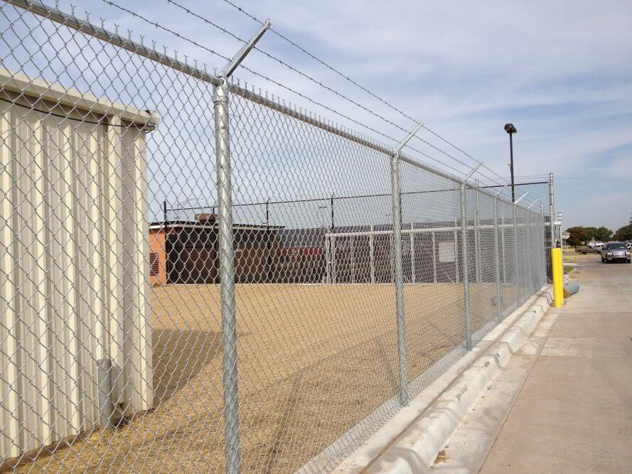 fence-2012-049