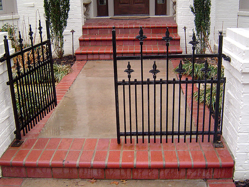 Small Iron Gate